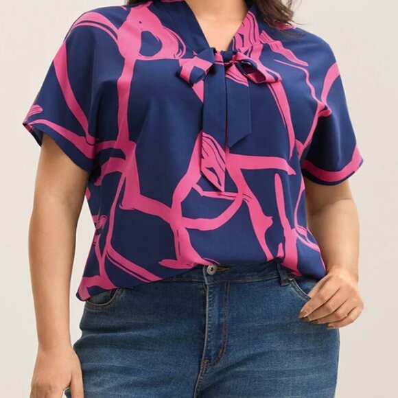 NWT Bloomchic Geometric Pattern Bow-Tie Blouse - Size 12 Large - Picture 3 of 9